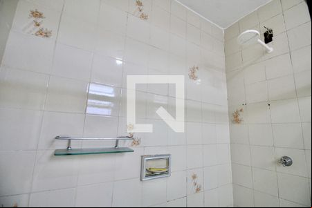 Banheiro do Quarto 1 de casa para alugar com 3 quartos, 180m² em Pernambués, Salvador