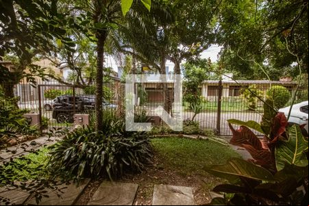 Vista de casa à venda com 4 quartos, 170m² em Ipanema, Porto Alegre
