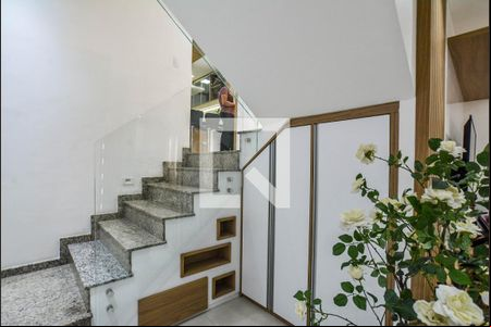 Sala de casa de condomínio à venda com 3 quartos, 140m² em Silveira, Santo André