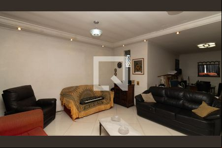 Sala de casa para alugar com 4 quartos, 589m² em Vila Guilhermina, São Paulo