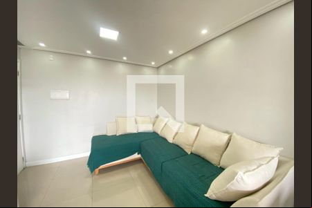 Sala de apartamento à venda com 2 quartos, 62m² em Vila Barros, Guarulhos