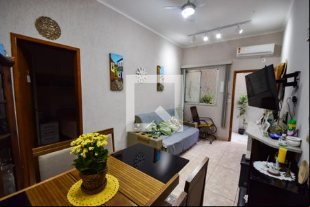 Sala de apartamento para alugar com 2 quartos, 50m² em Todos Os Santos, Rio de Janeiro
