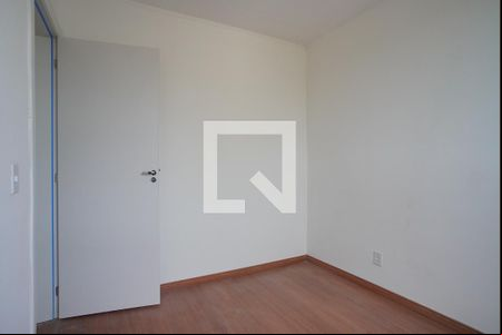Quarto 2 de apartamento para alugar com 2 quartos, 42m² em Rubem Berta, Porto Alegre