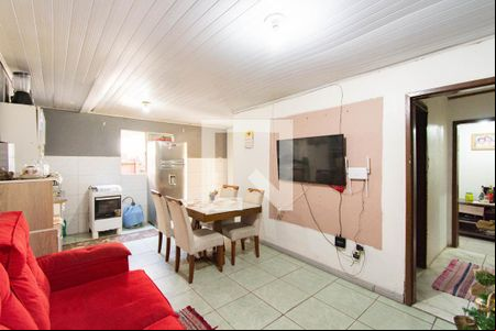 Sala de casa à venda com 4 quartos, 130m² em Guajuviras, Canoas