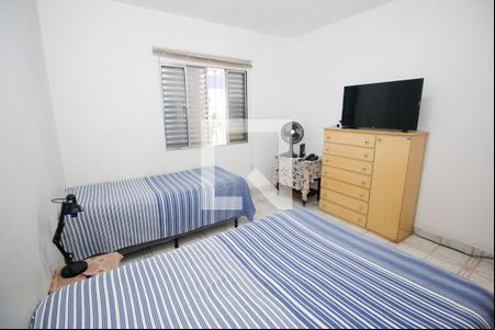 Quarto 1 de casa à venda com 3 quartos, 250m² em Jardim Taboao, São Paulo