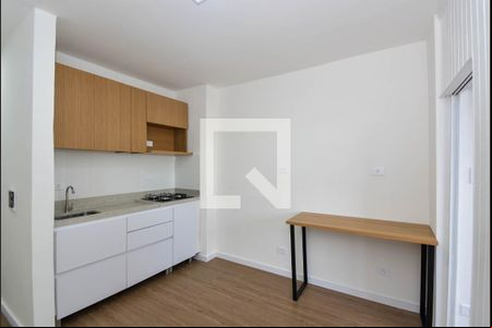 Sala/Cozinha de kitnet/studio à venda com 1 quarto, 25m² em Centro, Guarulhos