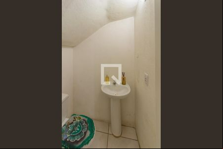 Lavabo de casa à venda com 2 quartos, 100m² em São José, Canoas