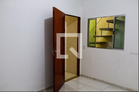 Quarto 1 de casa para alugar com 2 quartos, 125m² em São Pedro, Osasco