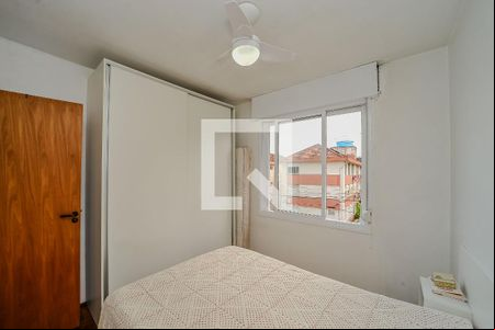 Quarto 1 de apartamento à venda com 3 quartos, 64m² em São Sebastião, Porto Alegre