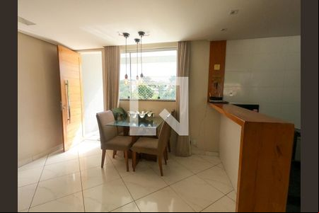 sala  de casa à venda com 2 quartos, 78m² em Novo Horizonte, Betim
