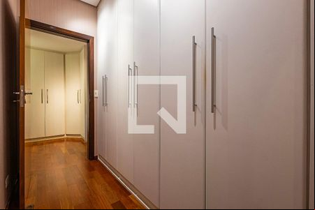 Suíte 1 de casa à venda com 3 quartos, 300m² em Alto de Pinheiros, São Paulo