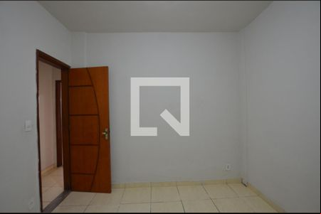 Quarto 1 de casa para alugar com 2 quartos, 98m² em Cascadura, Rio de Janeiro