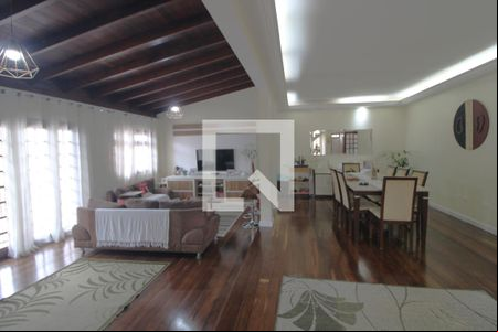Sala de casa à venda com 3 quartos, 300m² em Veleiros, São Paulo