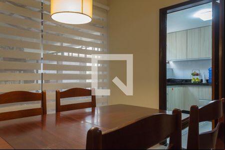 Sala de Jantar de casa à venda com 3 quartos, 185m² em Parque Terra Nova, São Bernardo do Campo