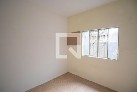 Quarto 1 de casa para alugar com 1 quarto, 45m² em Colubandê, São Gonçalo