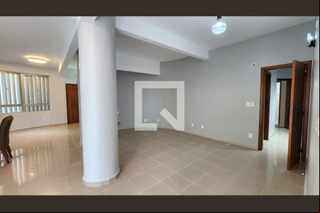 Sala de apartamento para alugar com 4 quartos, 202m² em Gonzaga, Santos
