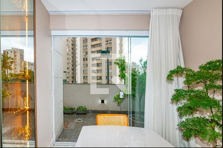 Varanda da Sala de apartamento à venda com 3 quartos, 106m² em Vila Paris, Belo Horizonte