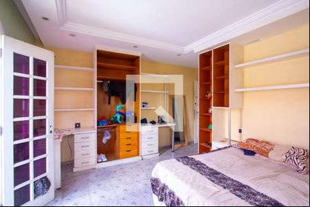 Suíte 1 de casa para alugar com 4 quartos, 511m² em Ze Garoto, São Gonçalo