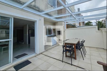 Varanda de casa de condomínio para alugar com 4 quartos, 245m² em Vila Júlia, Guarujá