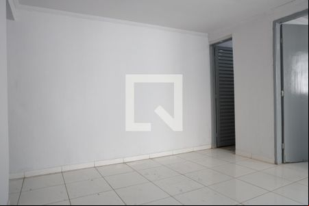Sala/Cozinha de casa para alugar com 2 quartos, 70m² em Parque Amazonia, Goiânia