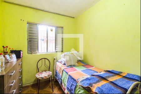 Quarto 2 de casa à venda com 3 quartos, 240m² em Conjunto Residencial José Bonifácio, São Paulo