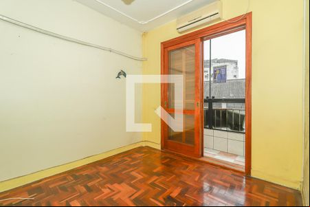 Quarto 2 de apartamento à venda com 2 quartos, 70m² em Floresta, Porto Alegre