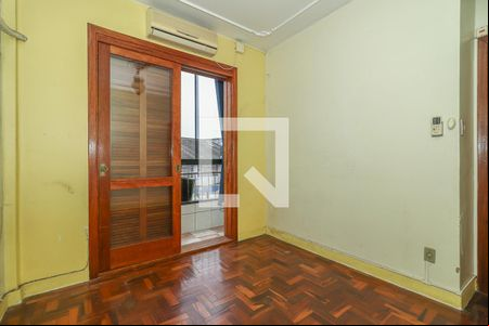 Quarto 2 de apartamento à venda com 2 quartos, 70m² em Floresta, Porto Alegre