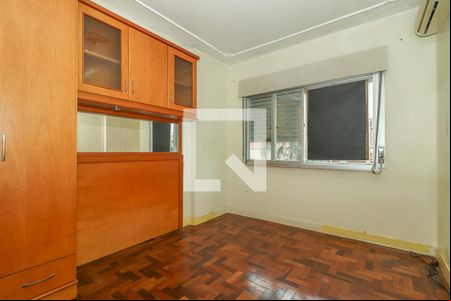 Quarto de apartamento à venda com 2 quartos, 70m² em Floresta, Porto Alegre