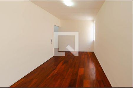Sala de apartamento para alugar com 2 quartos, 79m² em Monsenhor Messias, Belo Horizonte