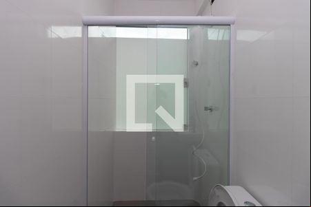 Banheiro de kitnet/studio à venda com 1 quarto, 16m² em Vila Medeiros, São Paulo