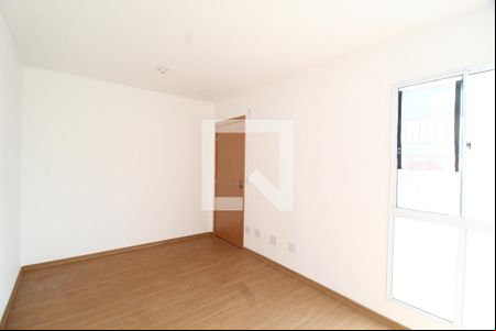 Sala de apartamento para alugar com 2 quartos, 41m² em Jardim Patricia, Uberlândia