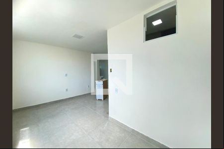 Sala de casa para alugar com 1 quarto, 30m² em Matatu, Salvador