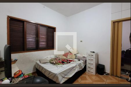 Quarto de casa para alugar com 3 quartos, 70m² em Vila Vitória, Santo André