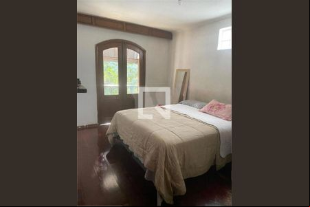 Casa à venda com 3 quartos, 270m² em Tremembé, São Paulo