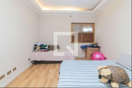 Casa 1 - Quarto 1 de casa à venda com 4 quartos, 450m² em Jardim Ester Yolanda, São Paulo