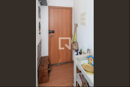 Sala - Hall da entrada de apartamento para alugar com 2 quartos, 44m² em Bonsucesso, Rio de Janeiro
