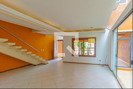 Sala de casa para alugar com 3 quartos, 247m² em Marechal Rondon, Canoas