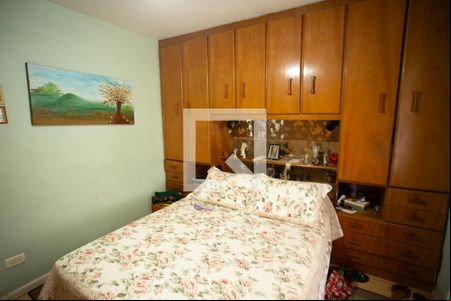QUARTO 1 de casa à venda com 3 quartos, 150m² em Conjunto Residencial Santa Terezinha, São Paulo