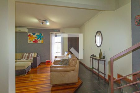 Sala de casa para alugar com 3 quartos, 117m² em Nossa Senhora das Gracas, Canoas