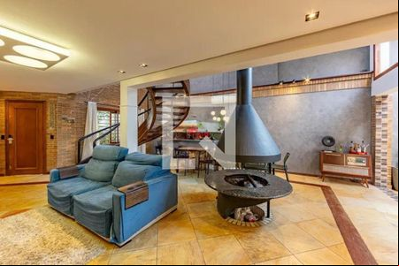 Detalhe Sala de casa para alugar com 4 quartos, 269m² em Vila Jardim, Porto Alegre