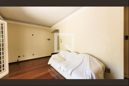 Sala de casa para alugar com 3 quartos, 250m² em Jardim Sao Carlos, Campinas