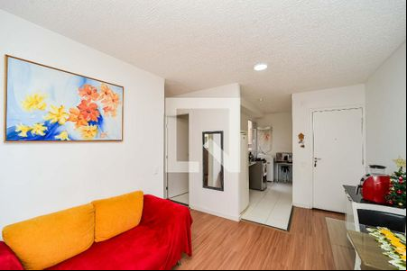 Sala de apartamento para alugar com 2 quartos, 42m² em Rubem Berta, Porto Alegre