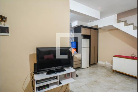 Sala de casa à venda com 2 quartos, 70m² em Jardim das Maravilhas, Santo André