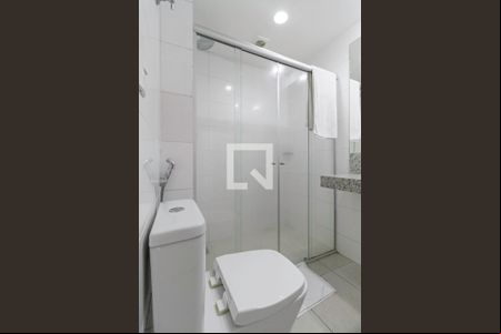 Banheiro  de apartamento para alugar com 1 quarto, 34m² em Pampulha, Belo Horizonte