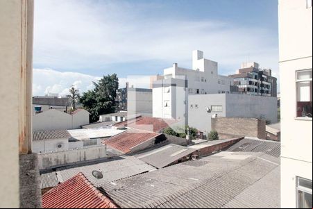 Sala Vista de apartamento para alugar com 1 quarto, 70m² em Santana, Porto Alegre
