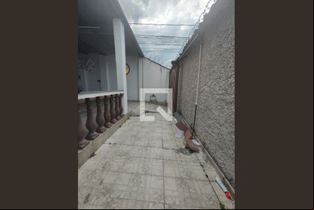 Varanda de casa à venda com 2 quartos, 120m² em São Joaquim, Belo Horizonte