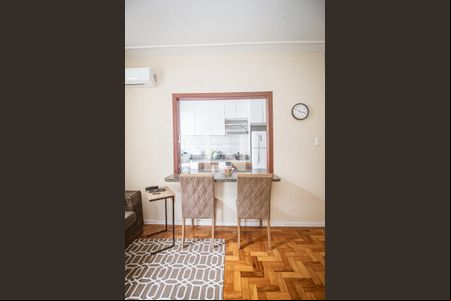 Sala de apartamento à venda com 2 quartos, 50m² em Praia de Belas, Porto Alegre