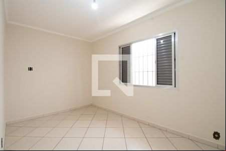 Quarto 1 de casa para alugar com 2 quartos, 60m² em Vila Ré, São Paulo