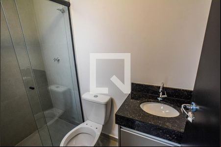 Banheiro de apartamento para alugar com 1 quarto, 24m² em Bangú, Santo André