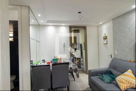 Sala de apartamento para alugar com 2 quartos, 57m² em Capão Raso, Curitiba